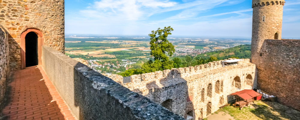 Südturm und blick in die Rheinebene