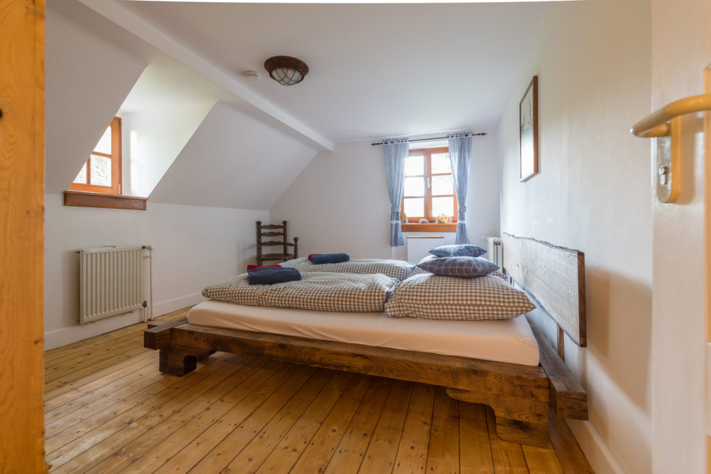 Schlafzimmer der Ferienwohnung Zwergenreich