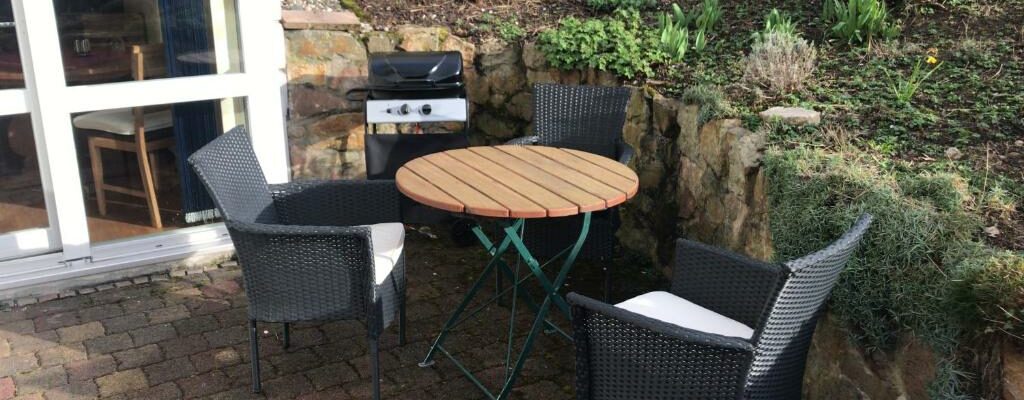 Terrasse mit eigenem Grill